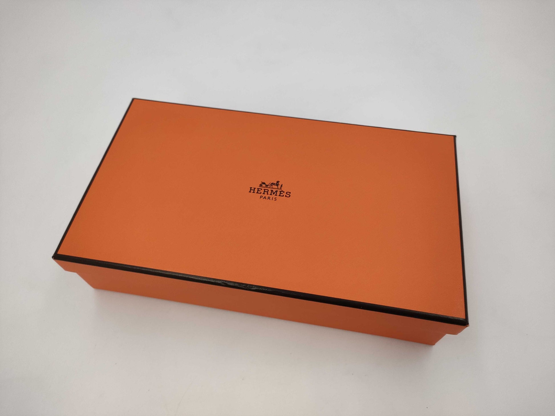 HERMES Kelly Wallet Long Etoupe Gold Hardware C Stamp Wallet