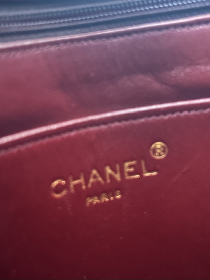 CHANEL Matelasse Chain Tote Bag