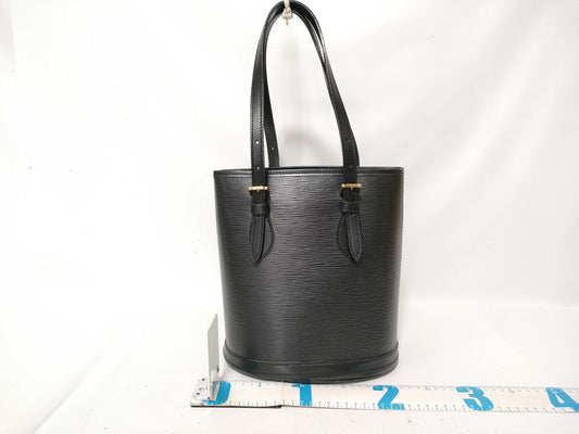 LOUIS VUITTON Epi Bucket Shoulder Bag
