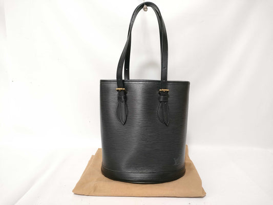 LOUIS VUITTON Epi Bucket Shoulder Bag