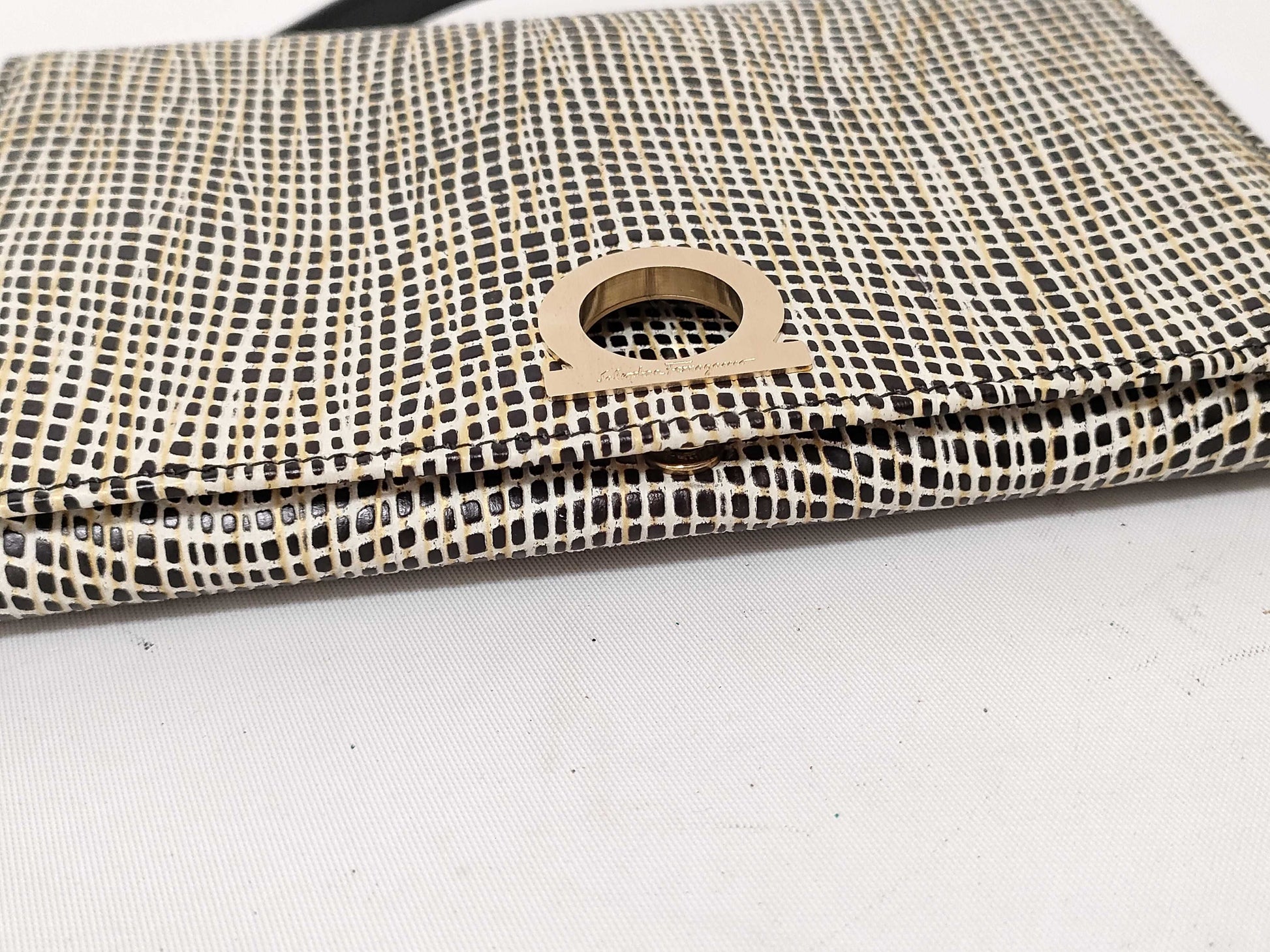 Salvatore Ferragamo wallet bag handbag