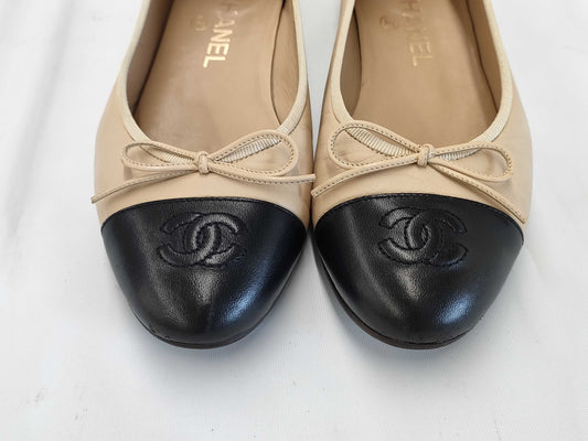 CHANEL Ballet Shoes Size 36 Pumps