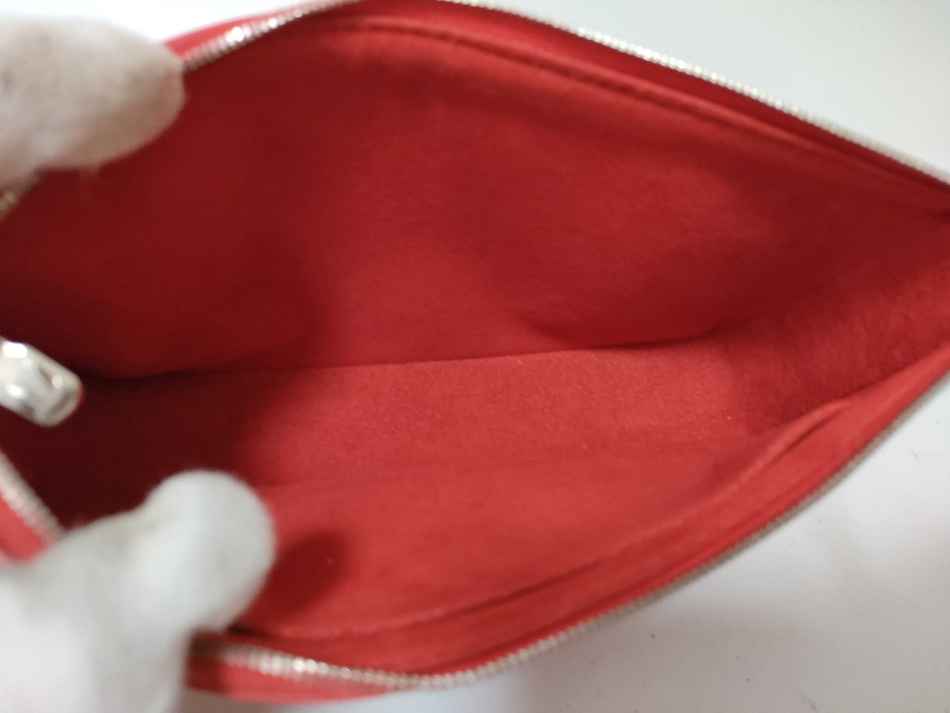 LOUIS VUITTON Epi Leather LV Pochette Accessoires Epi Shoulder Bag in Red with Silver Hardware