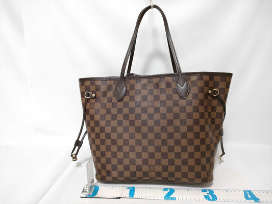 LOUIS VUITTON Damier LV Neverfull MM Damier Pouch Tote Bag