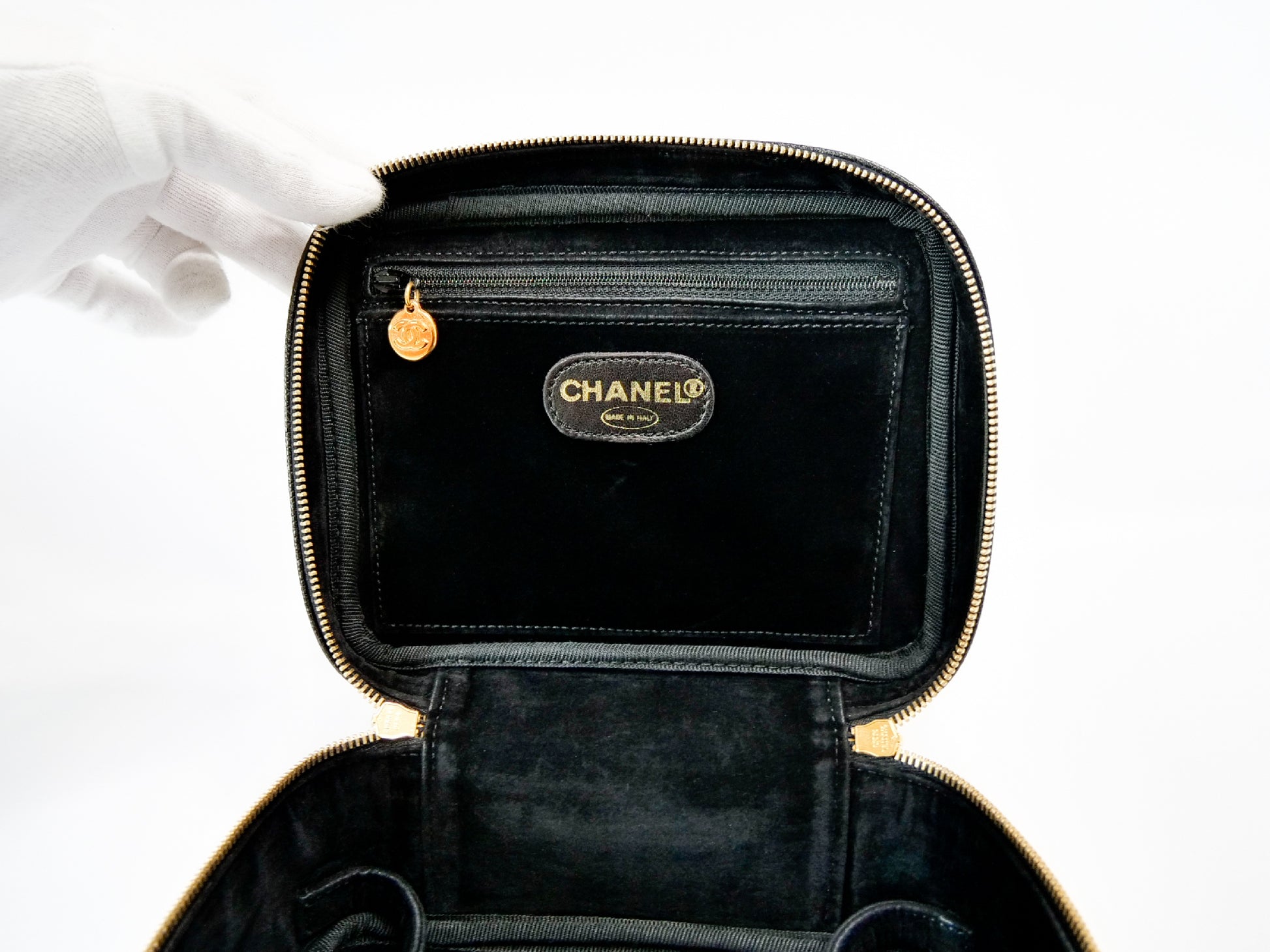 CHANEL Caviar Skin Vanity Coco Mark 2-Way Shoulder Bag Black Vanity Bag