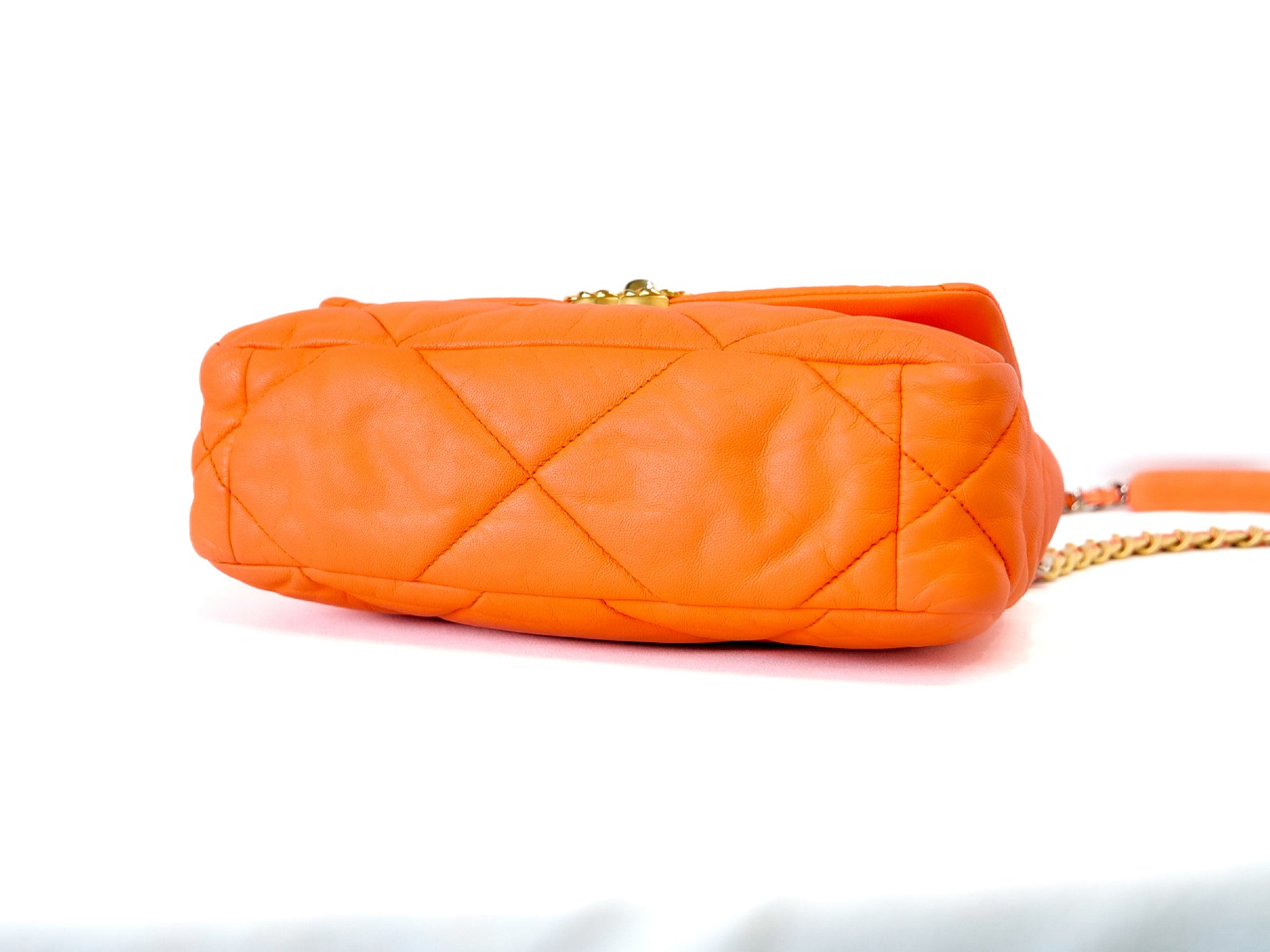CHANEL Chanel 19 Chain Shoulder Bag Orange Serial Seal Coco Mark Shoulder Bag