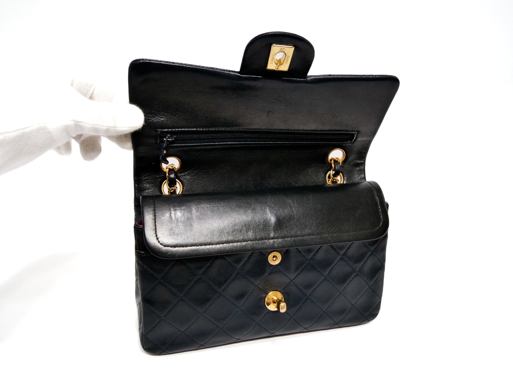 CHANEL Matelasse 23 Double Flap Serial Seal Shoulder Bag