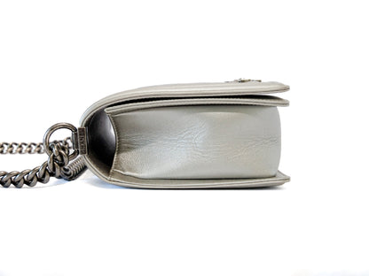 CHANEL Boy Chanel 25 Caviar Leather 22 Series V-Stitch Chevron Shoulder Bag