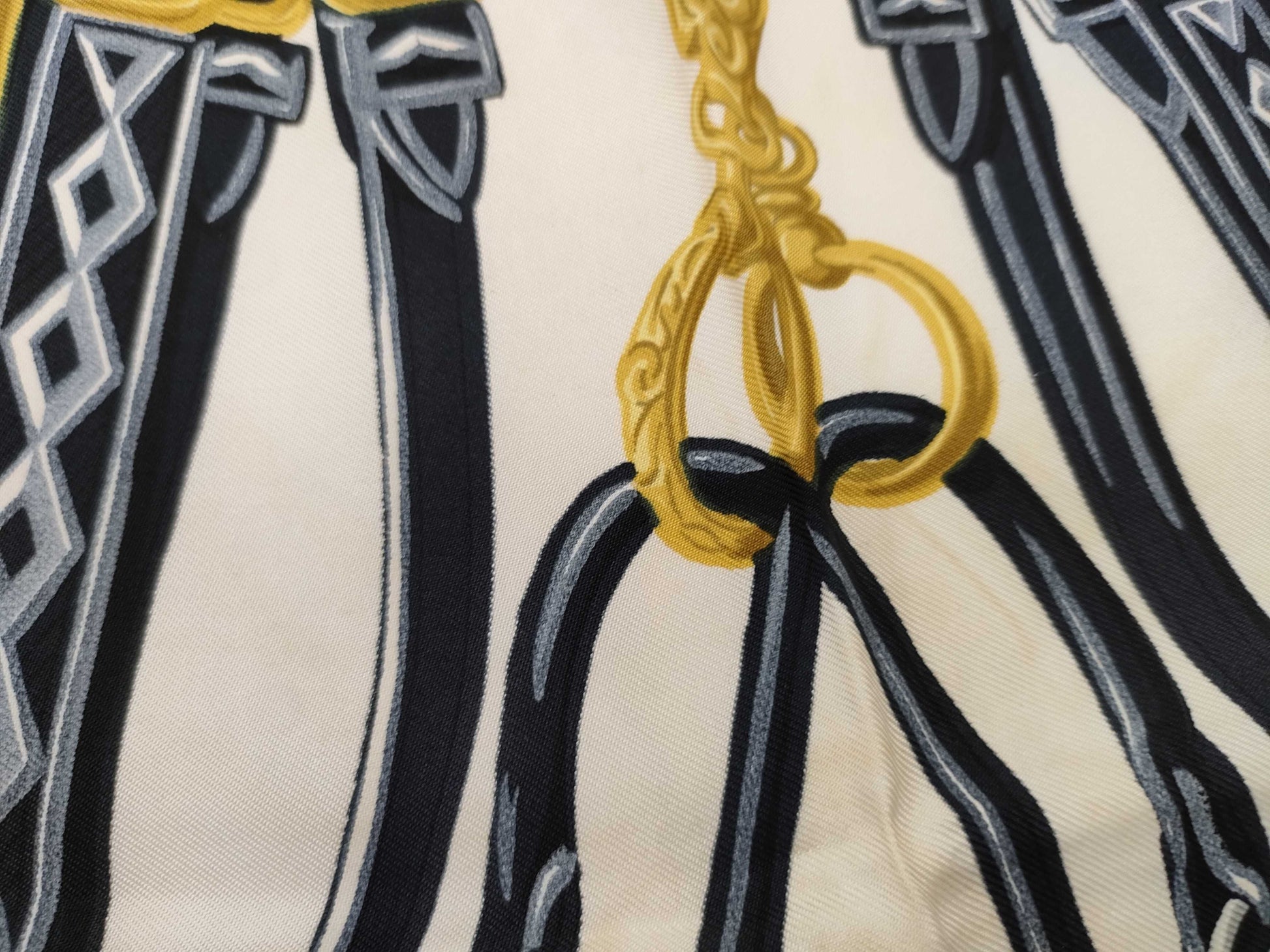 HERMES Carré HERMES Hermes Carré 90 Ceremonial Bridle ② Scarf