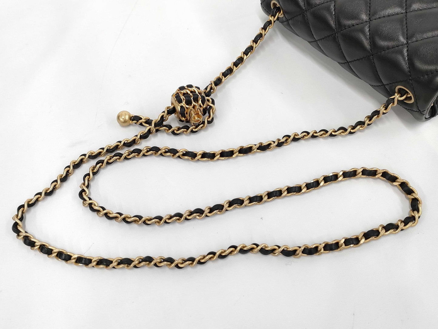 CHANEL CHANEL Mini Matelasse Lamb Chain Black Shoulder Bag