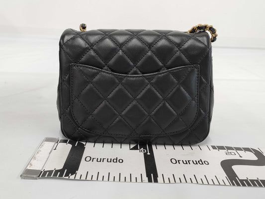 CHANEL CHANEL Mini Matelasse Lamb Chain Black Shoulder Bag
