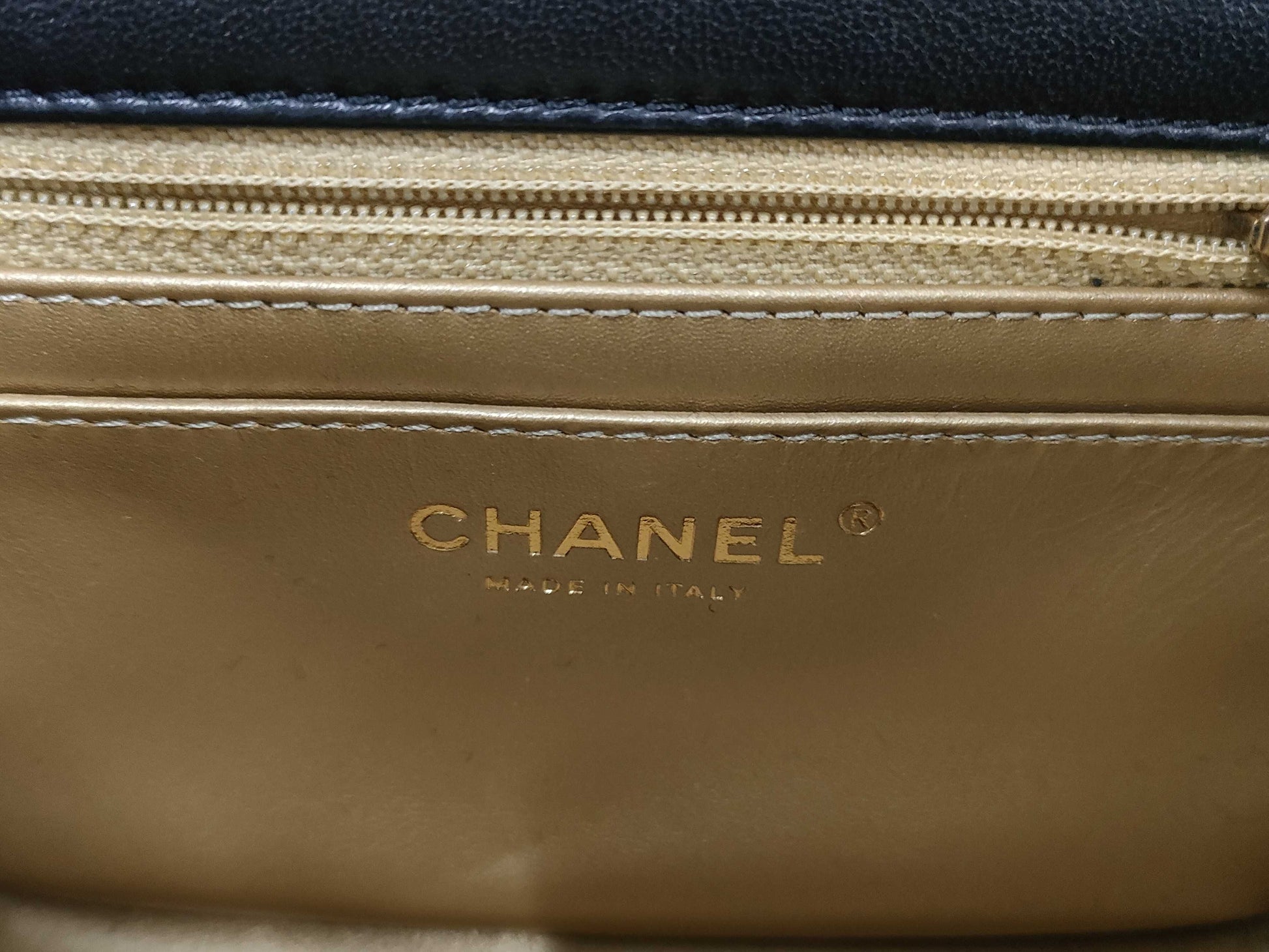 CHANEL CHANEL Mini Matelasse Lamb Chain Black Shoulder Bag