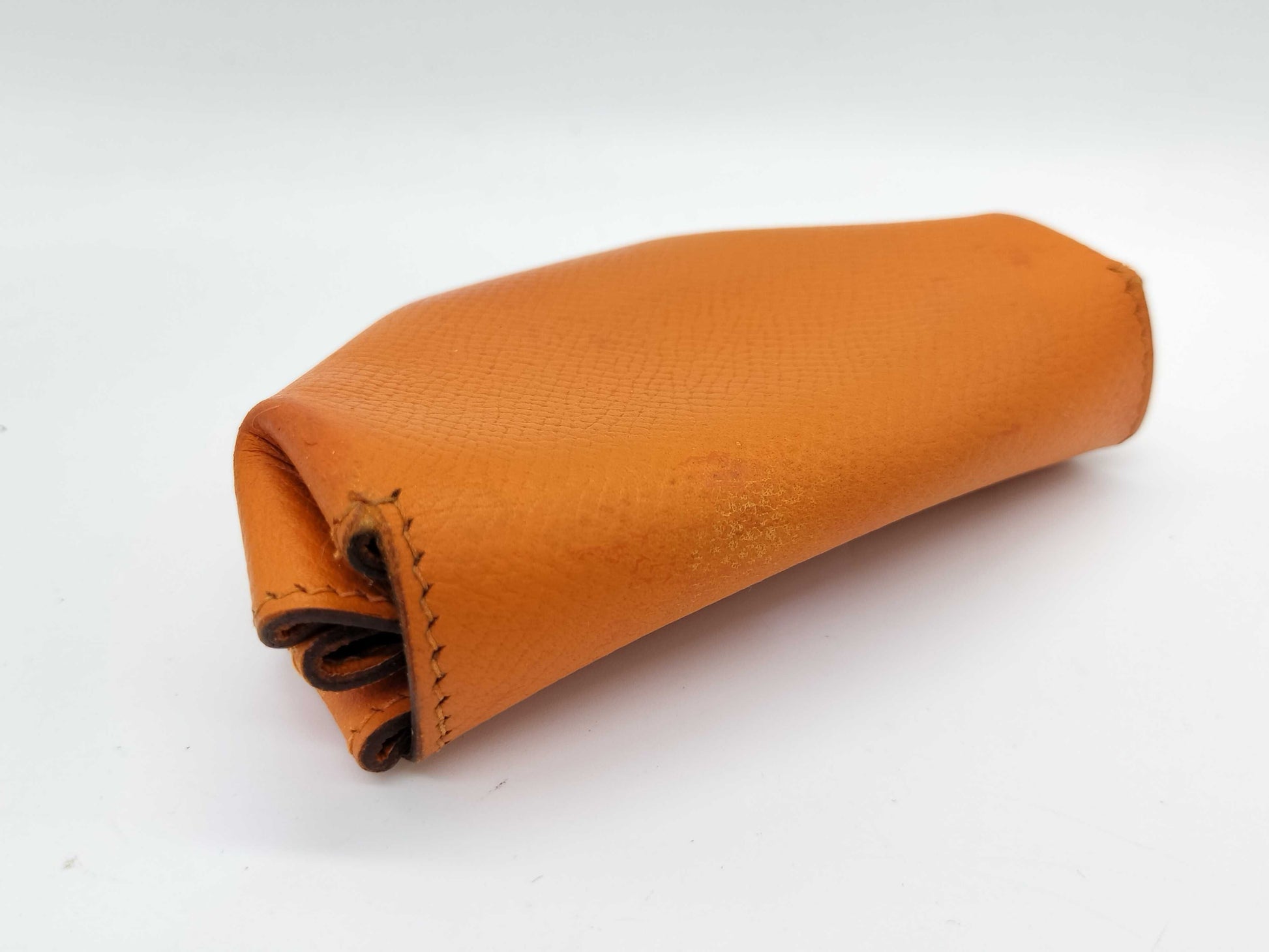 HERMES □L engraved Hermes coin case Ruban Quatre coin case