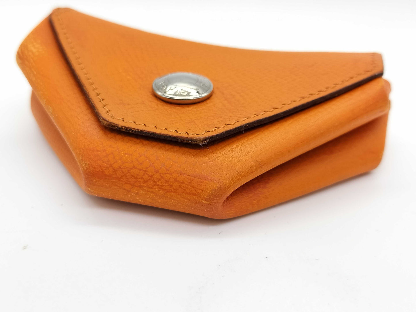 HERMES □L engraved Hermes coin case Ruban Quatre coin case