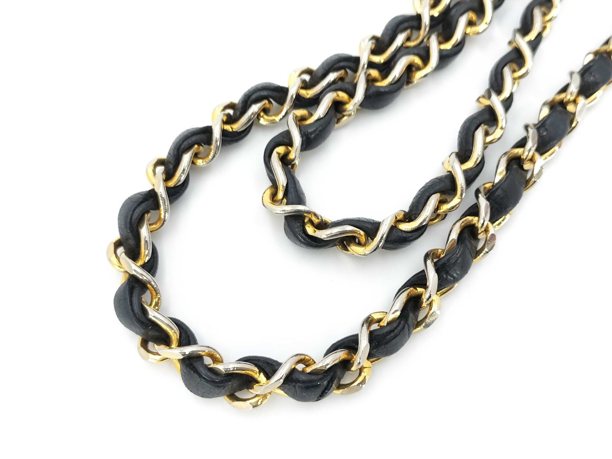 CHANEL Matelasse Chain G Hardware Shoulder Bag