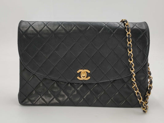 CHANEL Matelasse Chain G Hardware Shoulder Bag