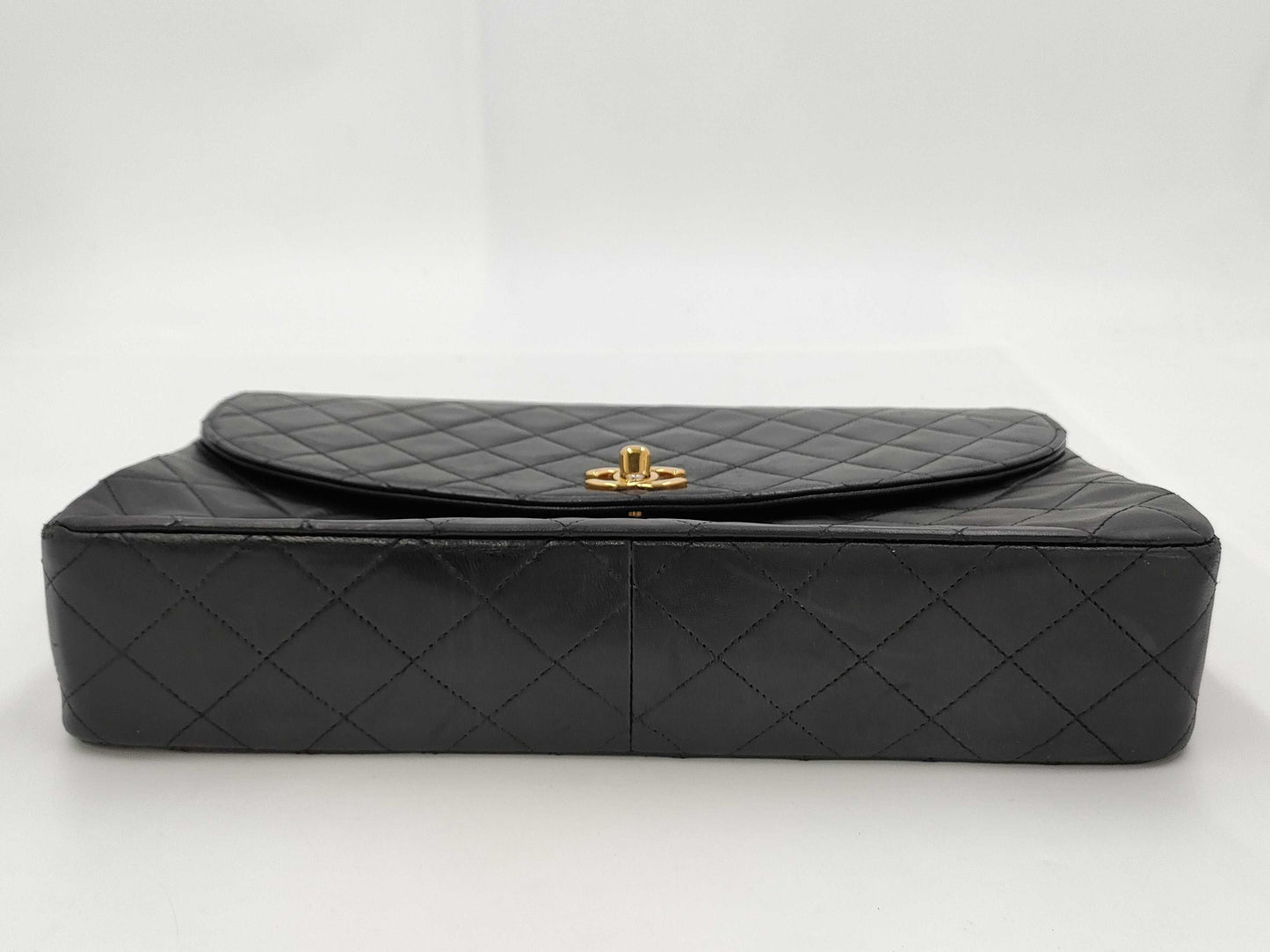 CHANEL Matelasse Chain G Hardware Shoulder Bag