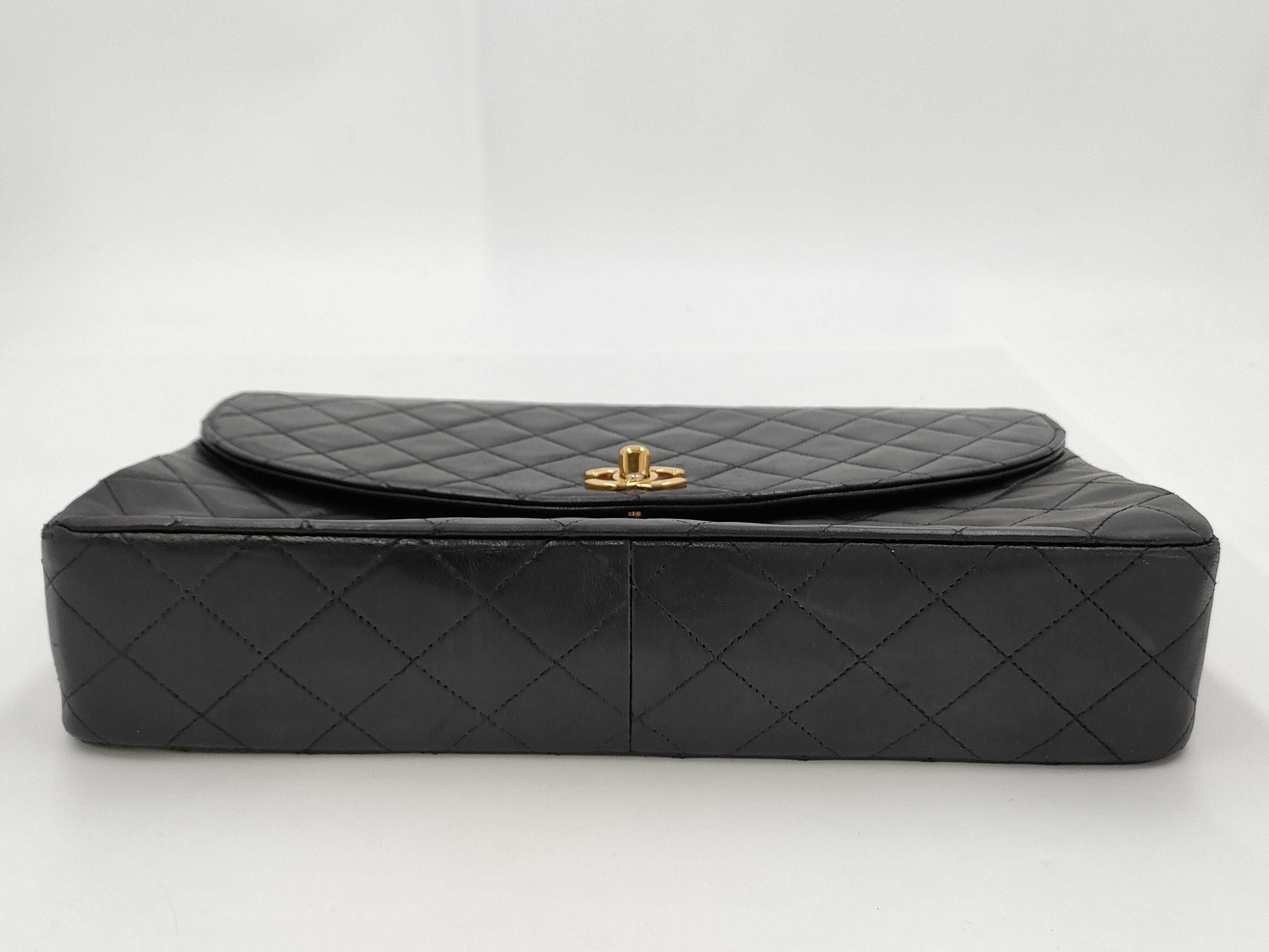 CHANEL Matelasse Chain G Hardware Shoulder Bag