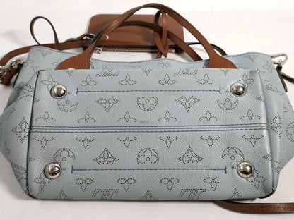 LOUIS VUITTON RFID verification failed. DR0139 Mahina Louis Vuitton Hina PM Mahina M52975 handbag.