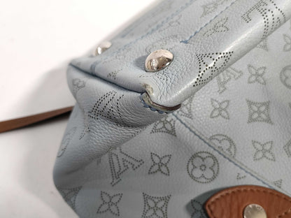 LOUIS VUITTON RFID verification failed. DR0139 Mahina Louis Vuitton Hina PM Mahina M52975 handbag.