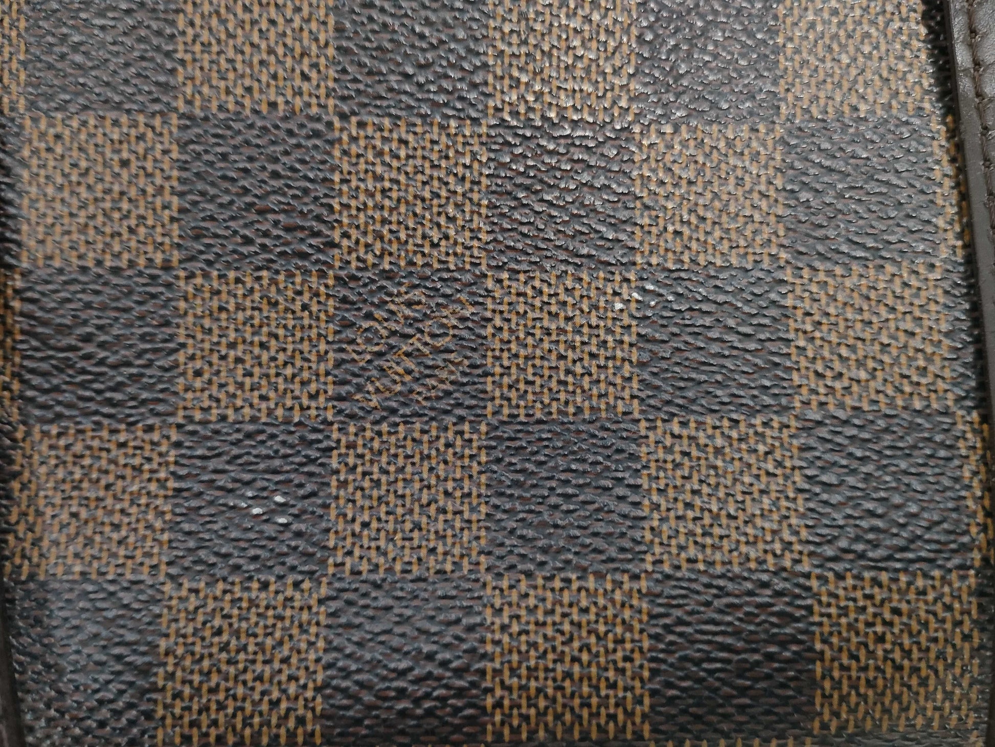 LOUIS VUITTON Damier Hampstead PM Bag