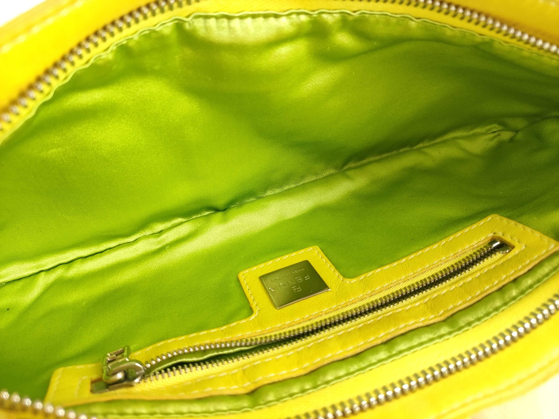 FENDI Mamma Fendi All Leather Mamma Bucket Shoulder Bag