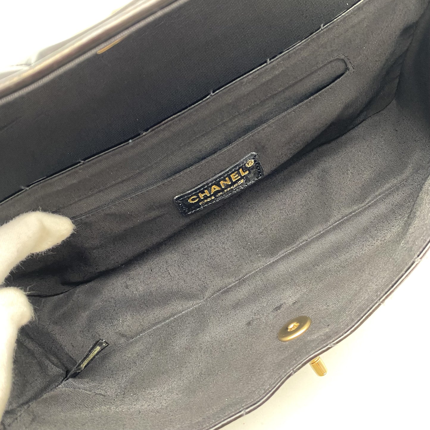 CHANEL CHANEL Matelasse Wave Stitch Turnlock Coco Mark Patent Leather Chain Hand Shoulder Bag
