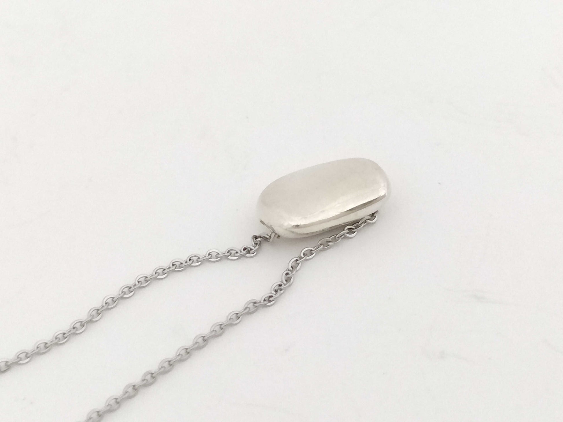 Tiffany & Co. Bean Tiffany Necklace Bean Beans Peretti 925 Necklace