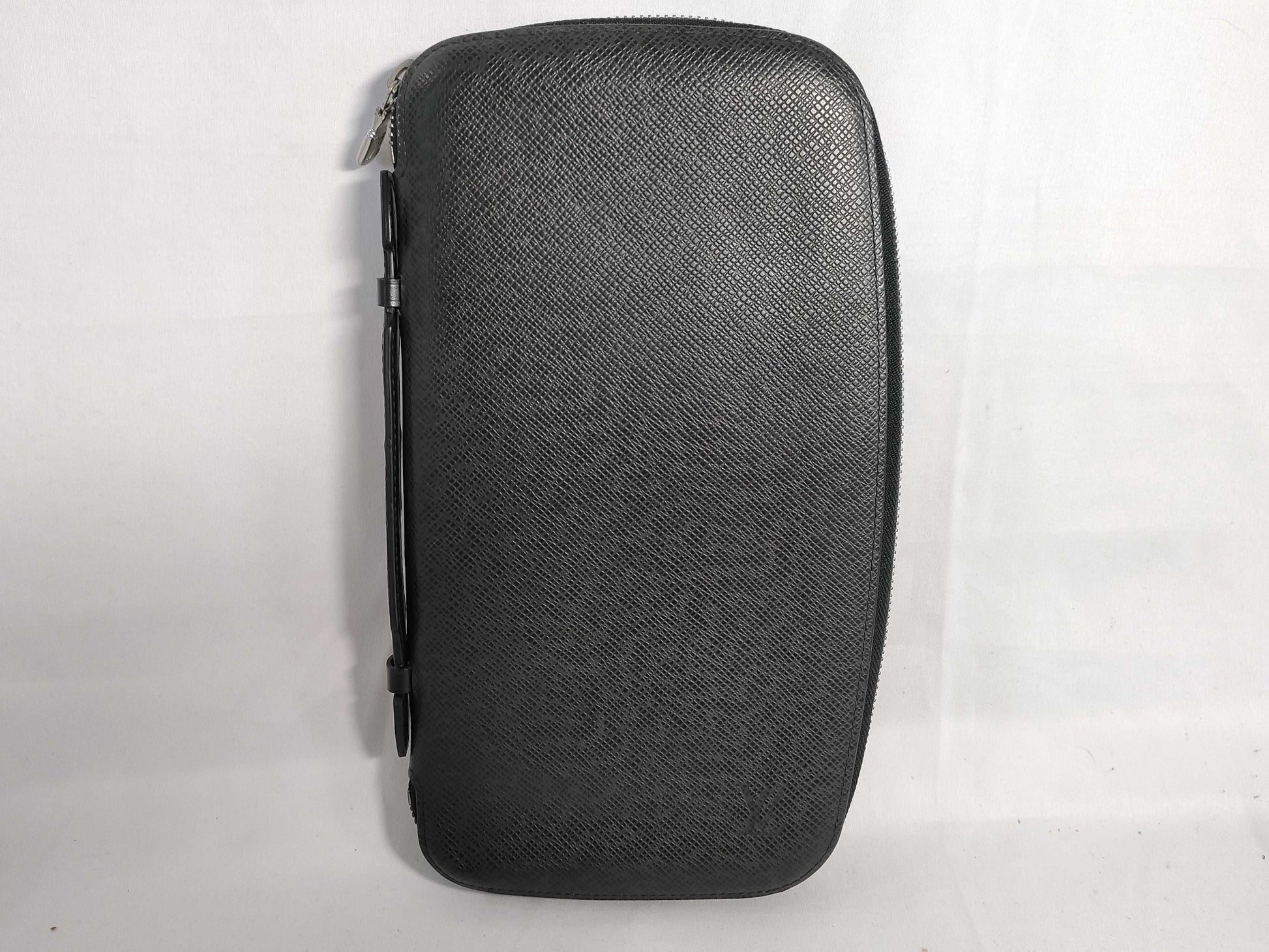 LOUIS VUITTON RFID verification failed MI1004 Taiga Taiga Organizer Atoll Travel Case Handbag
