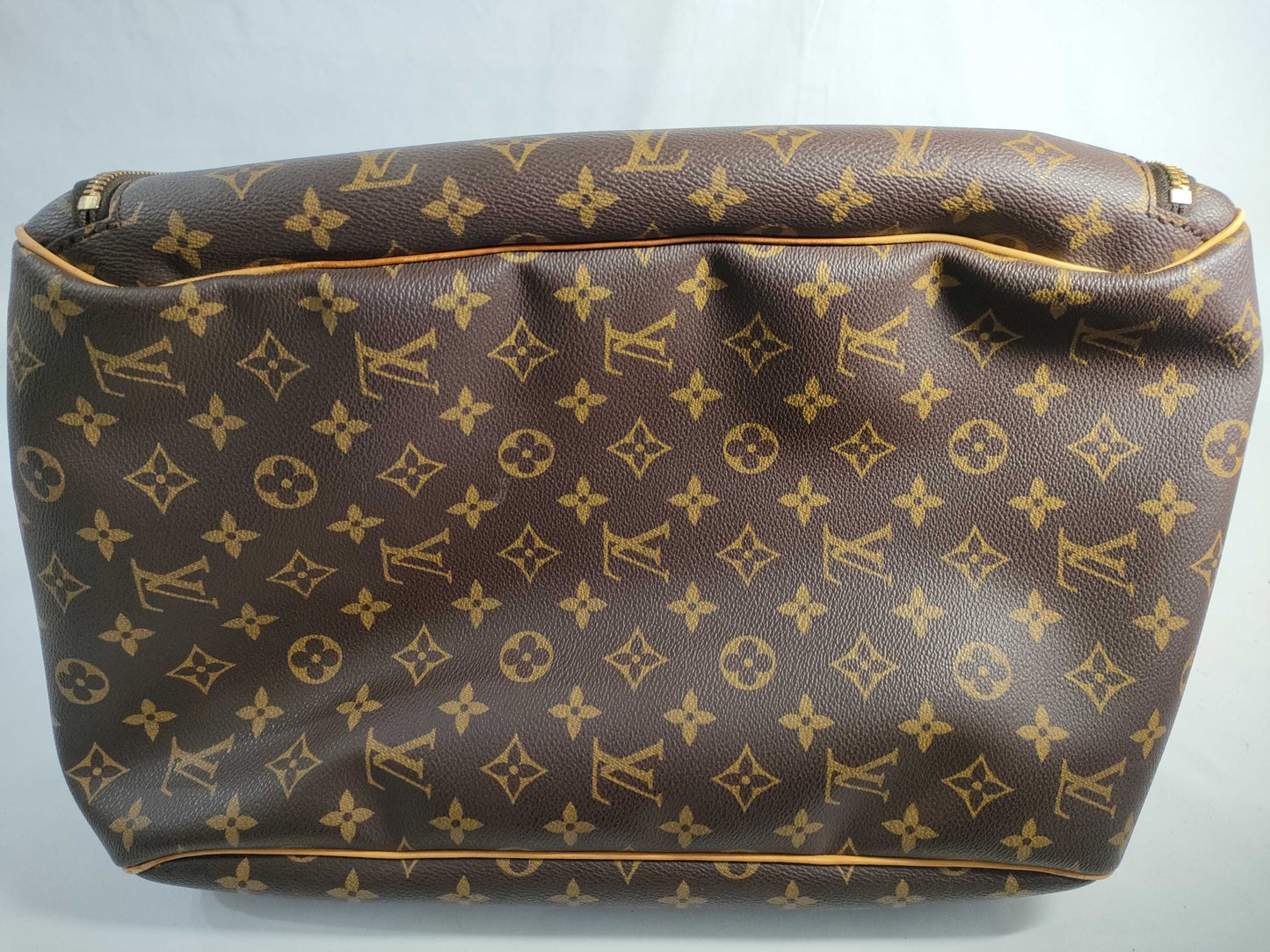 LOUIS VUITTON RFID verification failed. VI1918 Monogram Louis Vuitton Evasion Handbag.