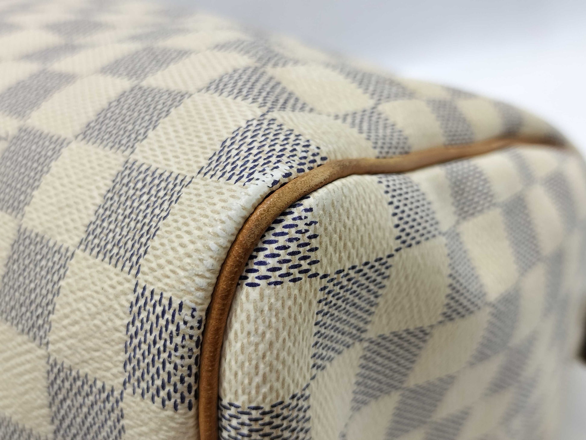 LOUIS VUITTON MB0132 Damier Azur Speedy 30 Handbag MB0132 Handbag