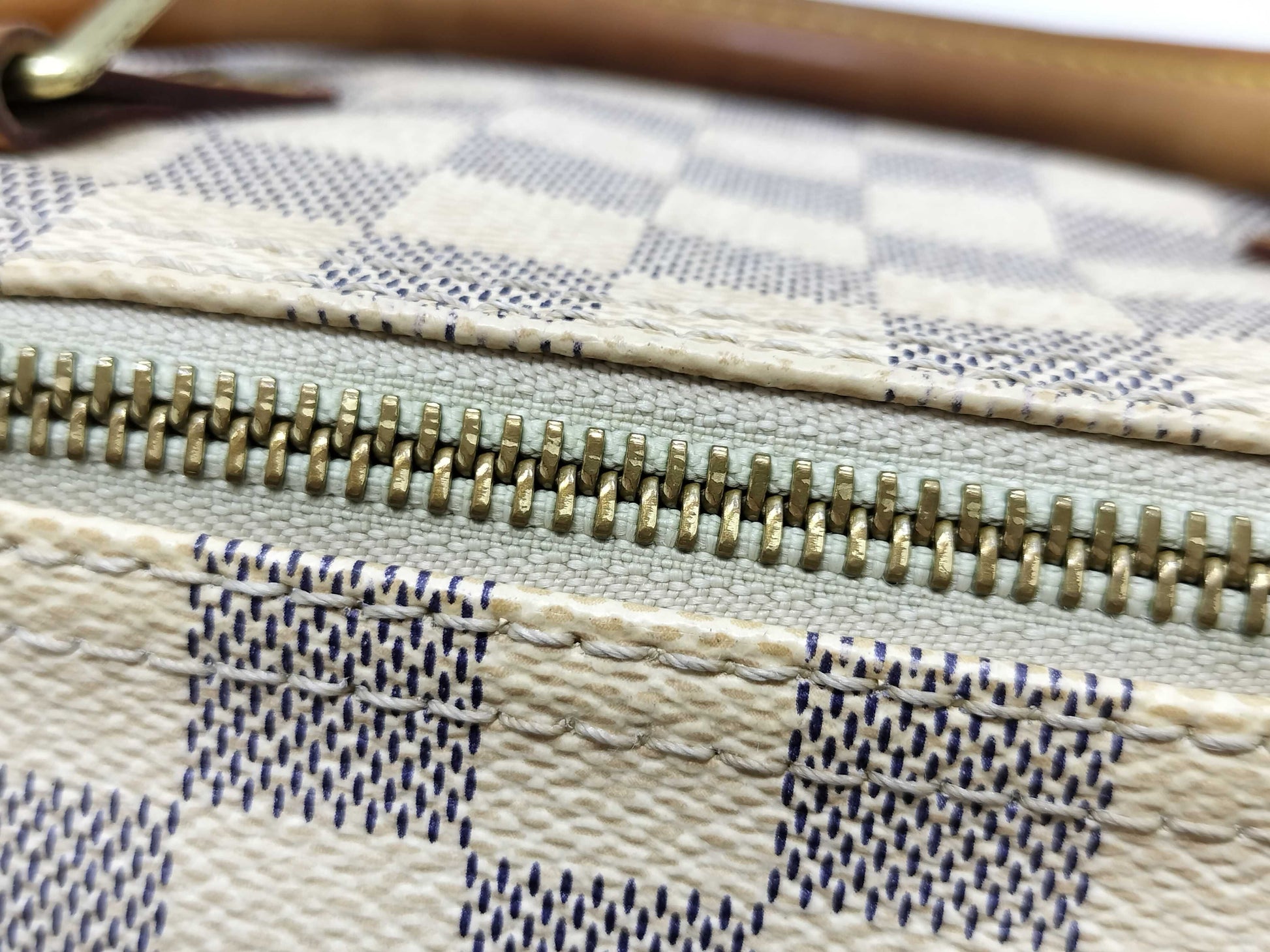 LOUIS VUITTON MB0132 Damier Azur Speedy 30 Handbag MB0132 Handbag