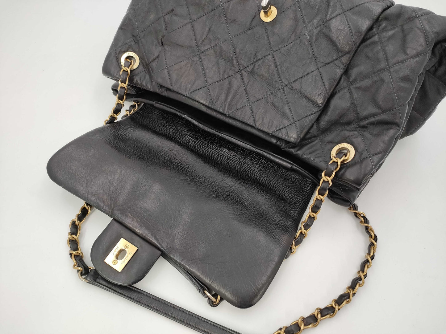 CHANEL CHANEL Matelasse Chain Shoulder Bag No. 15 Shoulder Bag