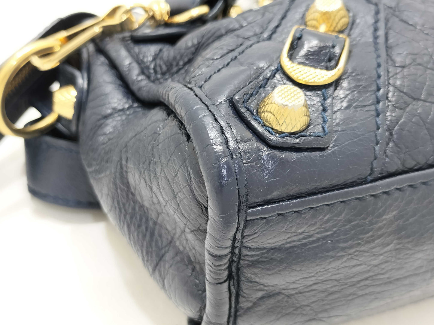 BALENCIAGA The Giant City BALENCIAGA The Giant City Shoulder Bag Handbag