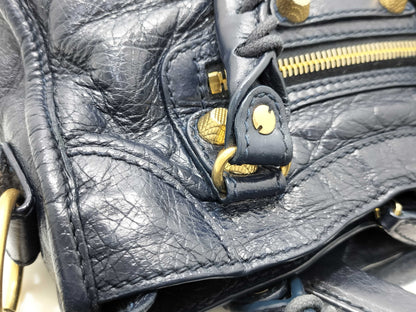 BALENCIAGA The Giant City BALENCIAGA The Giant City Shoulder Bag Handbag