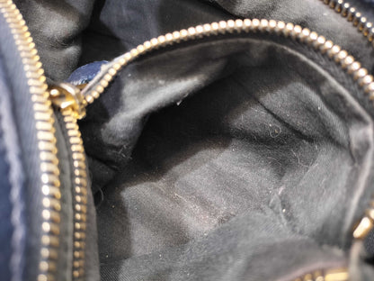 BALENCIAGA The Giant City BALENCIAGA The Giant City Shoulder Bag Handbag