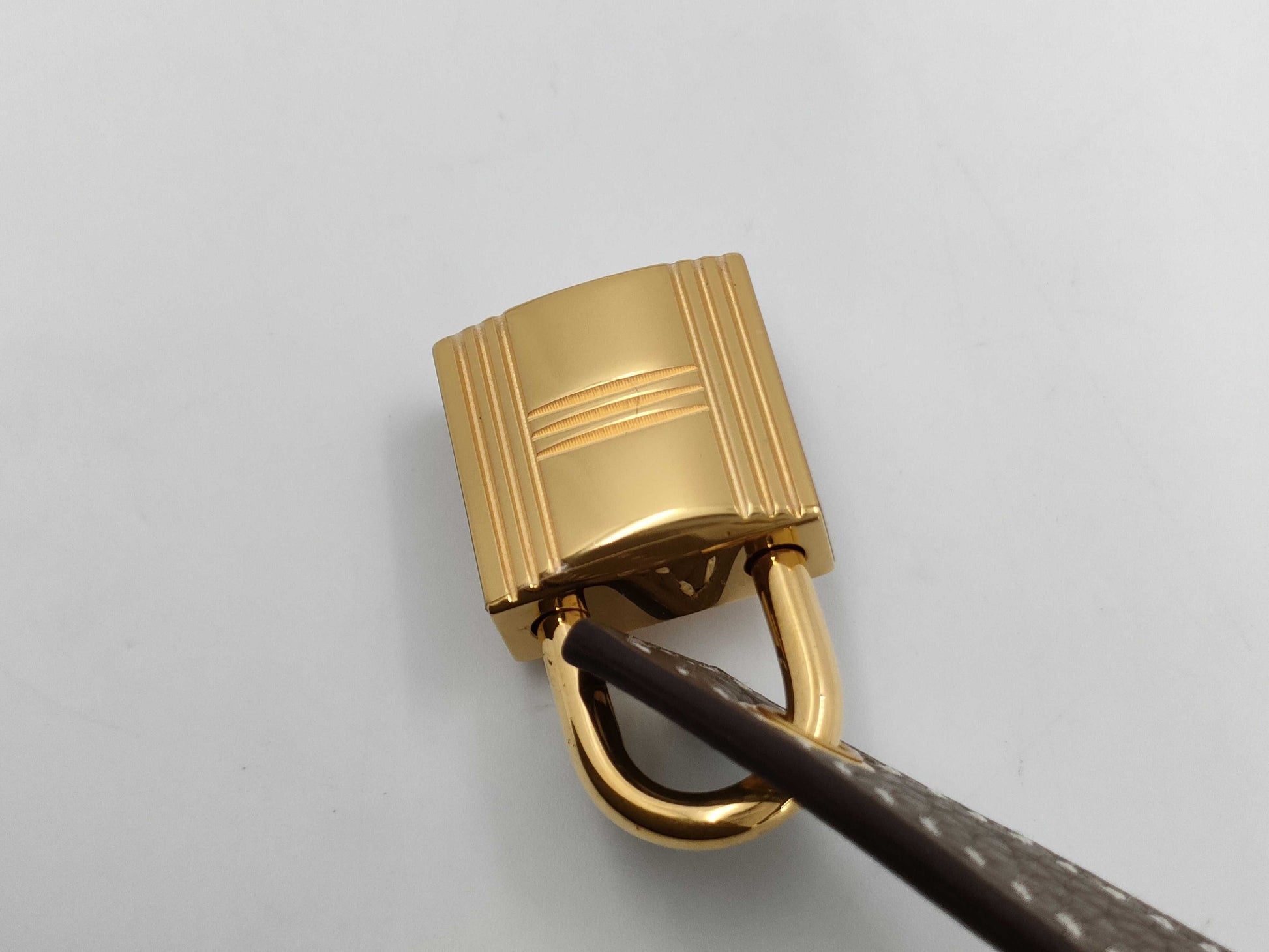 HERMES Picotin MM Etoupe Gold Hardware C Stamp Taurillon Handbag