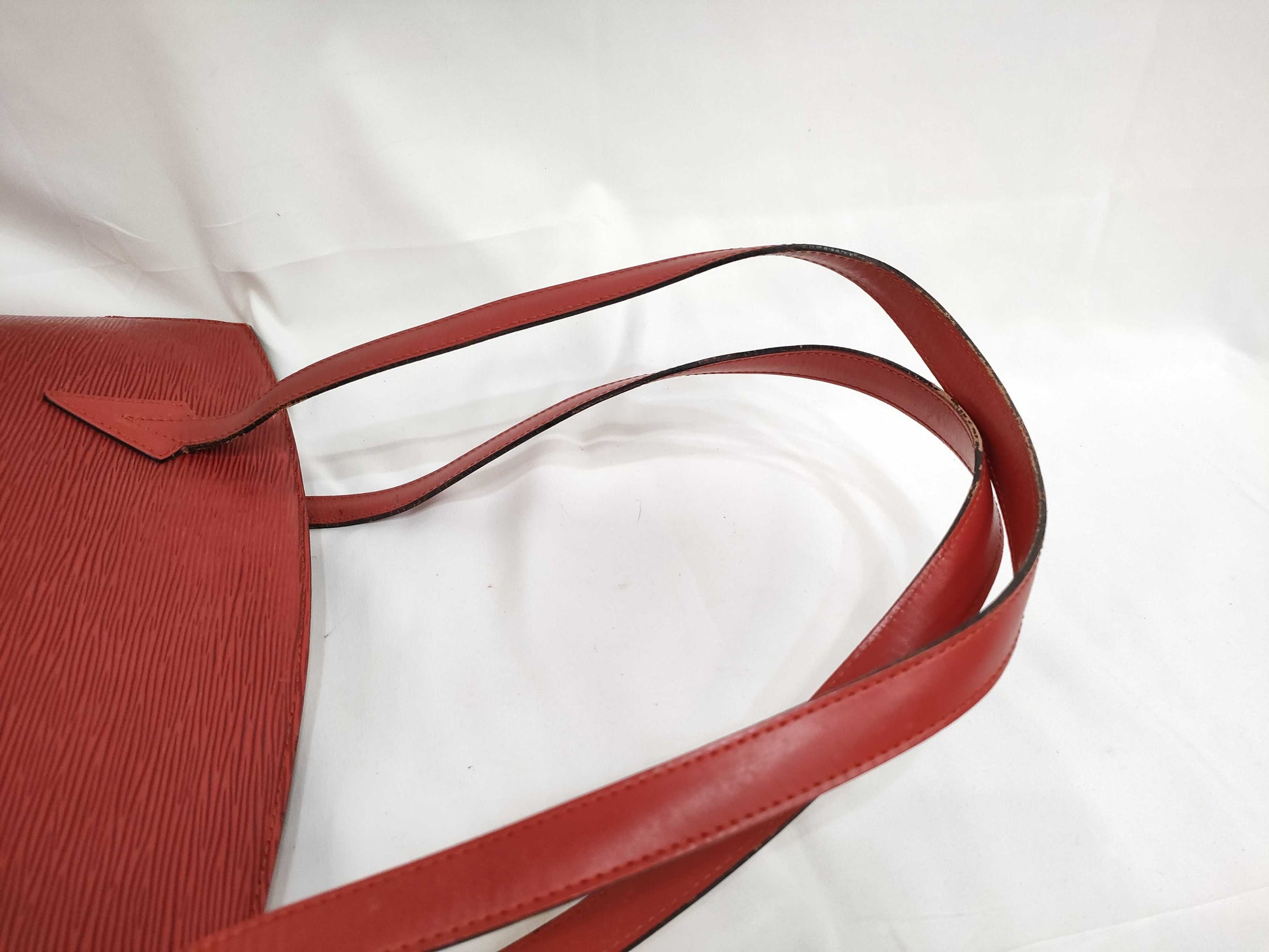 LOUIS VUITTON A 21914 Epi Leather LV Epi Saint-Jacques Handbag