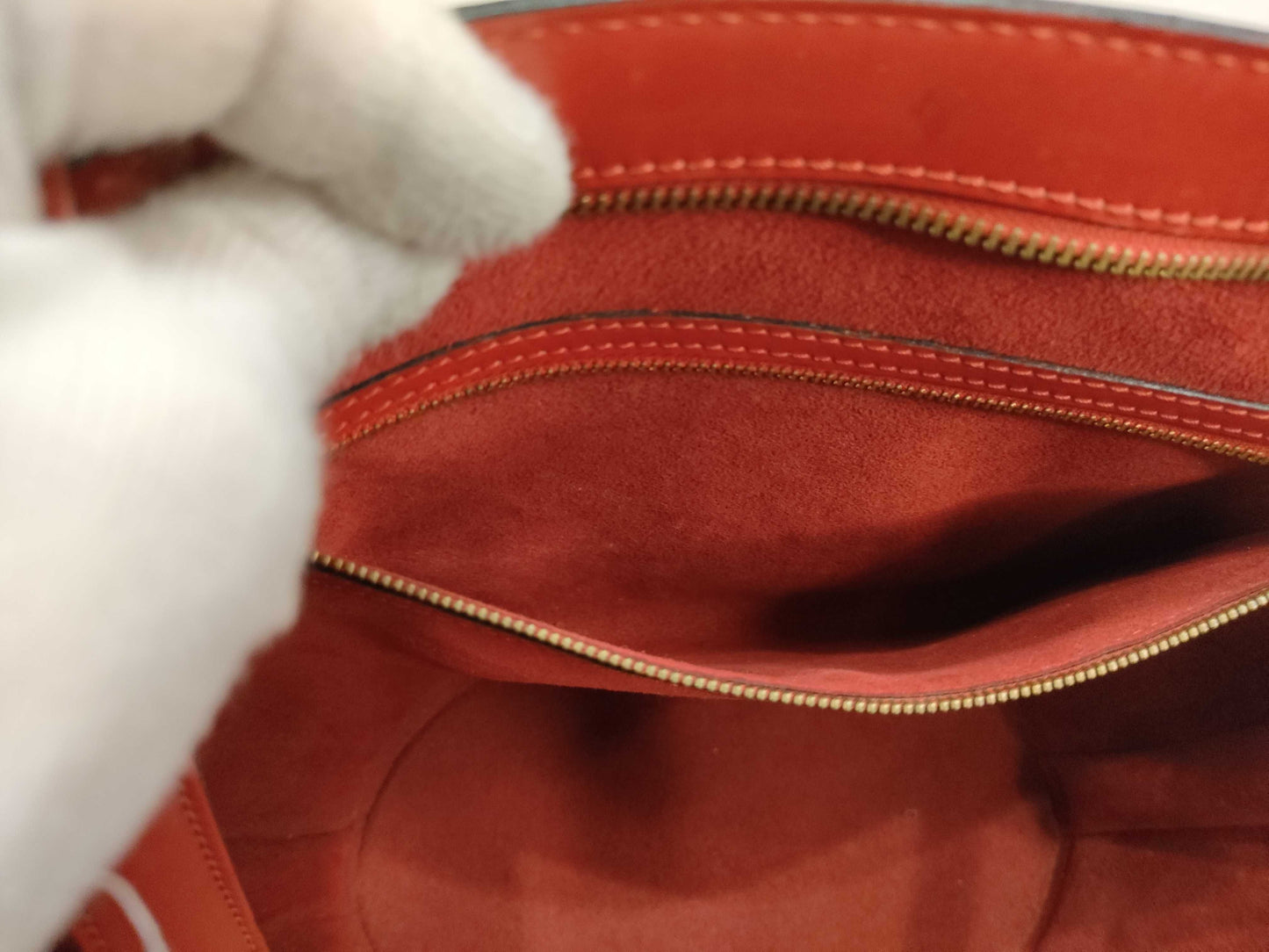 LOUIS VUITTON A 21914 Epi Leather LV Epi Saint-Jacques Handbag