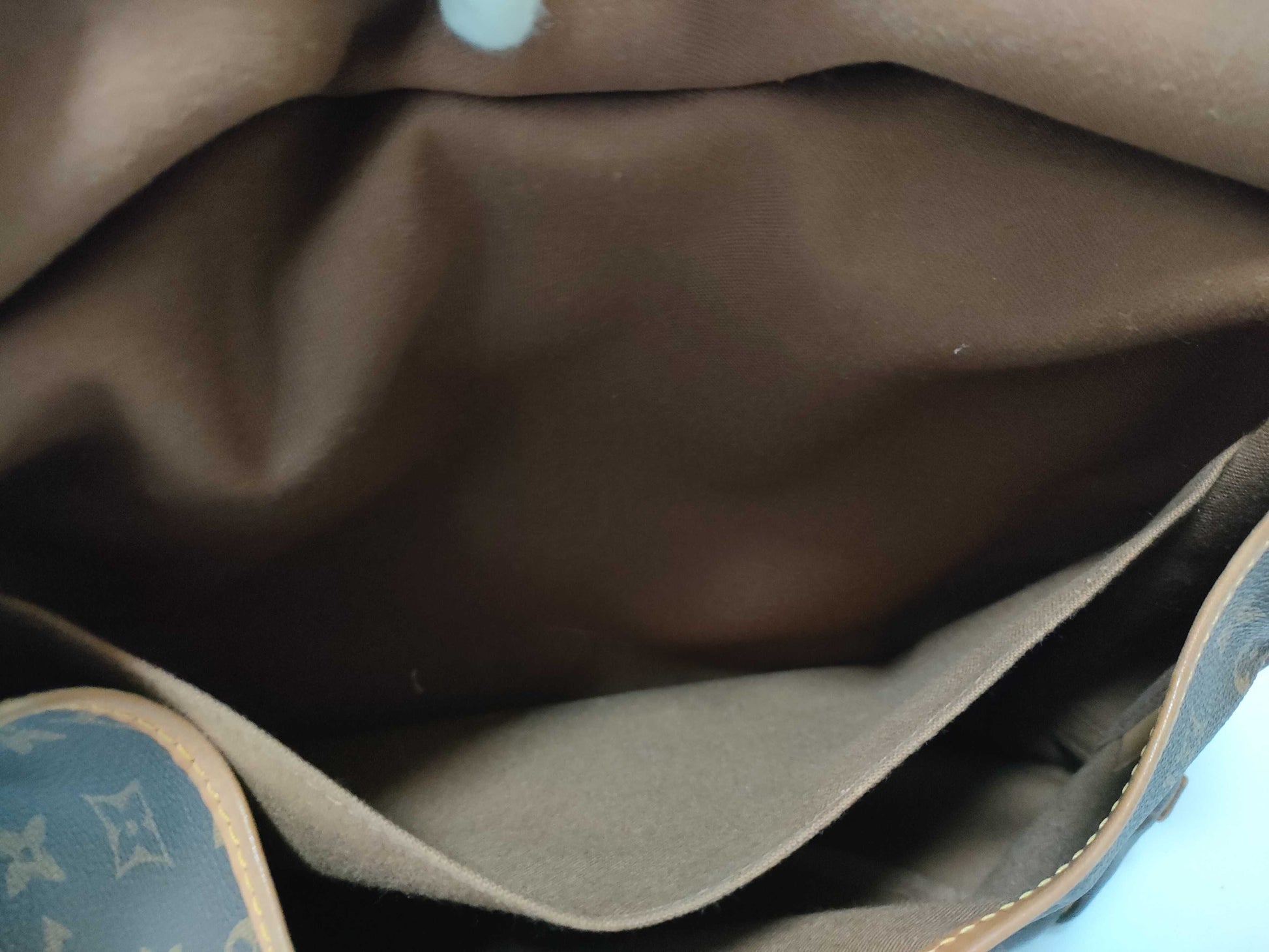 LOUIS VUITTON Monogram LV Mono Saumur 893FC Shoulder Bag