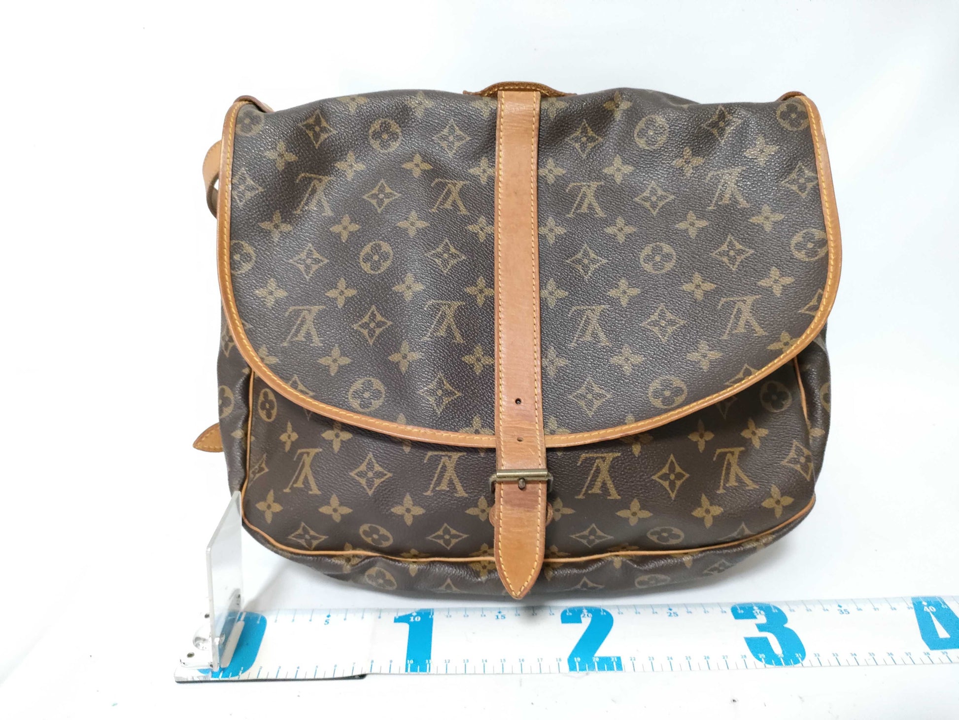 LOUIS VUITTON Monogram LV Mono Saumur 893FC Shoulder Bag
