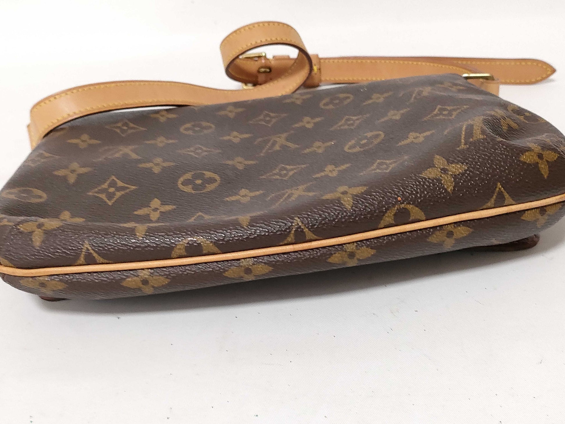 LOUIS VUITTON Monogram LV Mono Musette Tango SP0090 Shoulder Bag