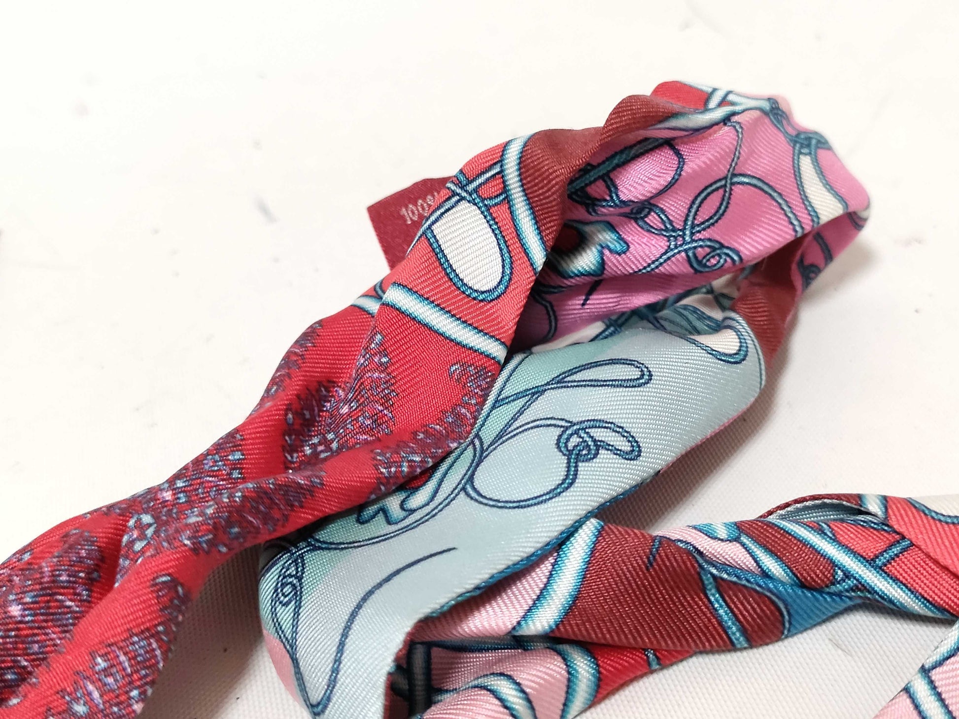 HERMES Twilly Hermes Twilly Scarf