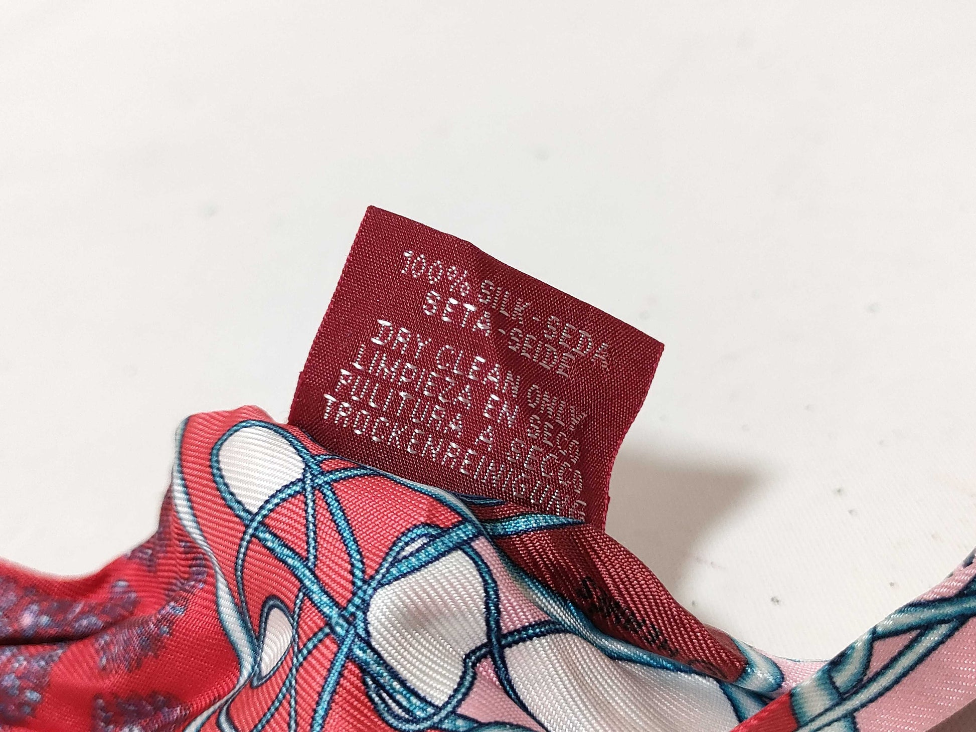 HERMES Twilly Hermes Twilly Scarf