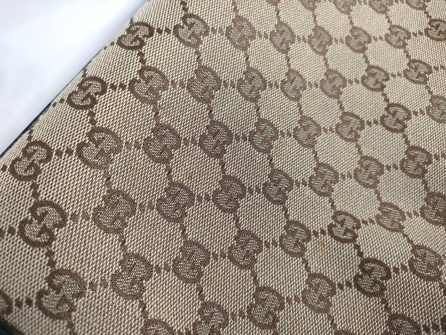 GUCCI GG Canvas Gucci Handbag