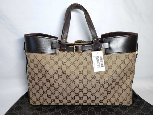 GUCCI GG Canvas Gucci Handbag