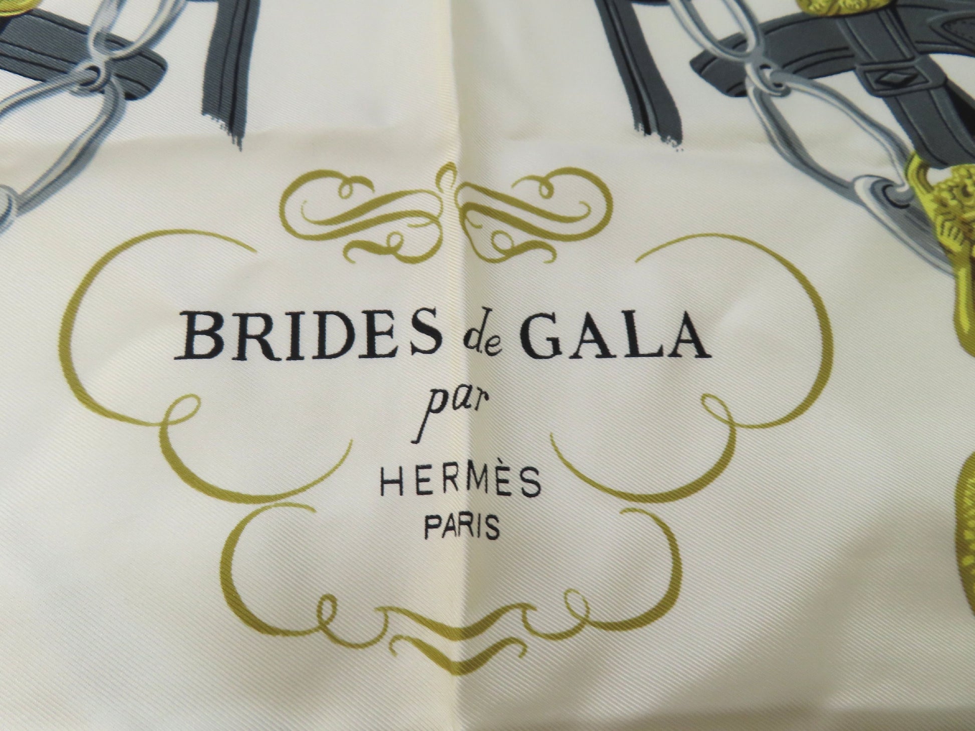 HERMES Scarf Scarf