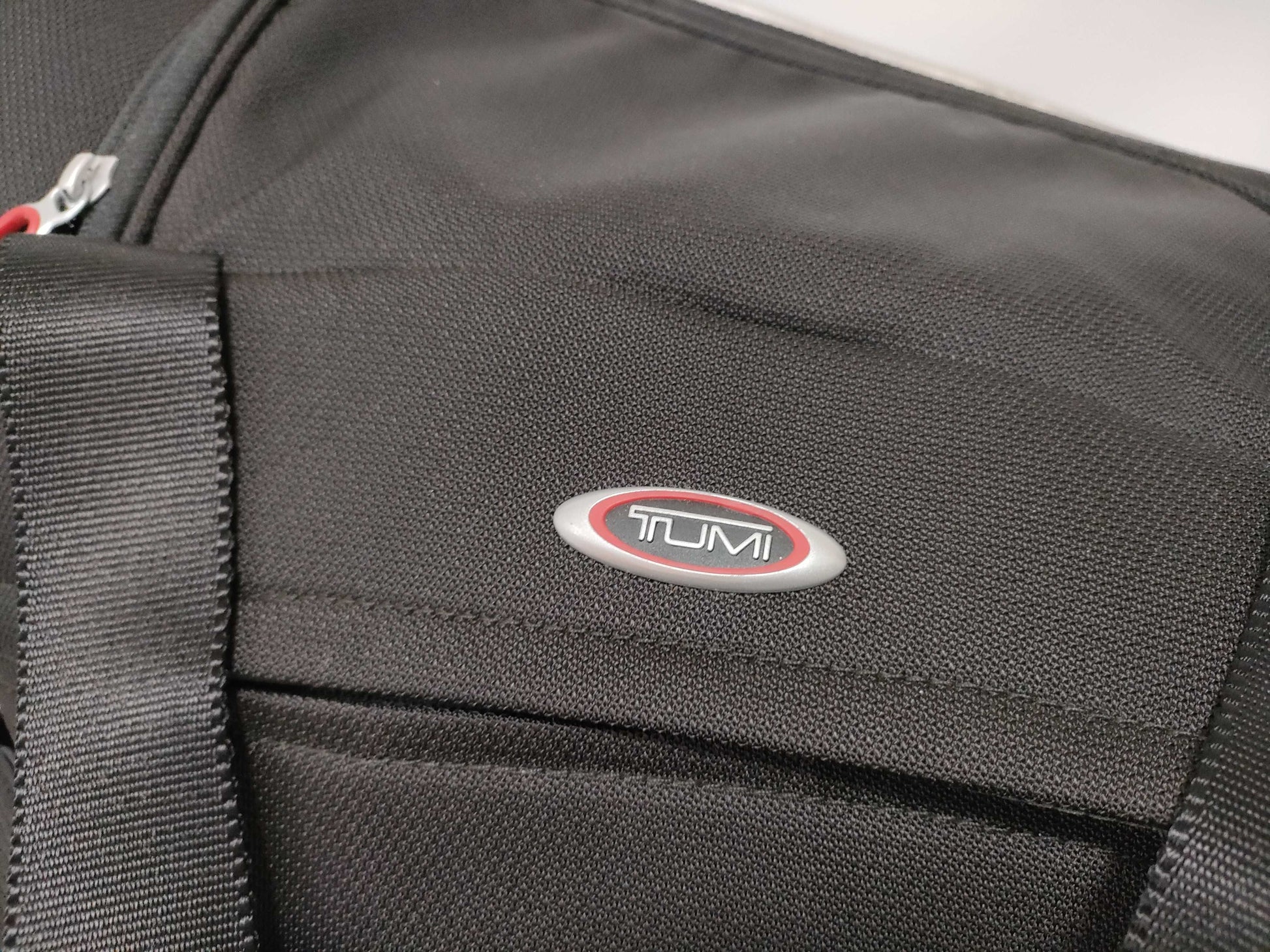 TUMI 2-way Boston Bag with Logo