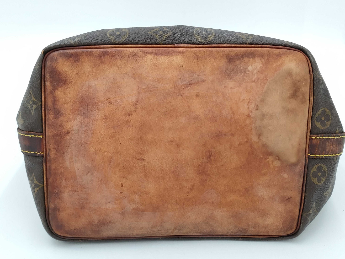 LOUIS VUITTON Monogram Petit Noe Brown Shoulder Bag