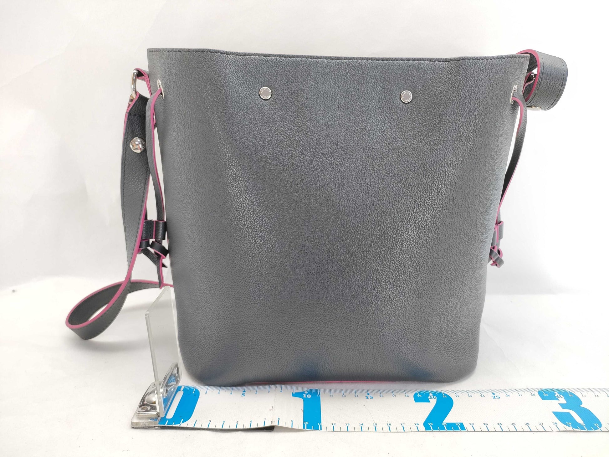 LOUIS VUITTON RFID Verified DU3167 Louis Vuitton LV Logo Lock Me Bucket M54677 DU3167 Black x Pink Shoulder Bag